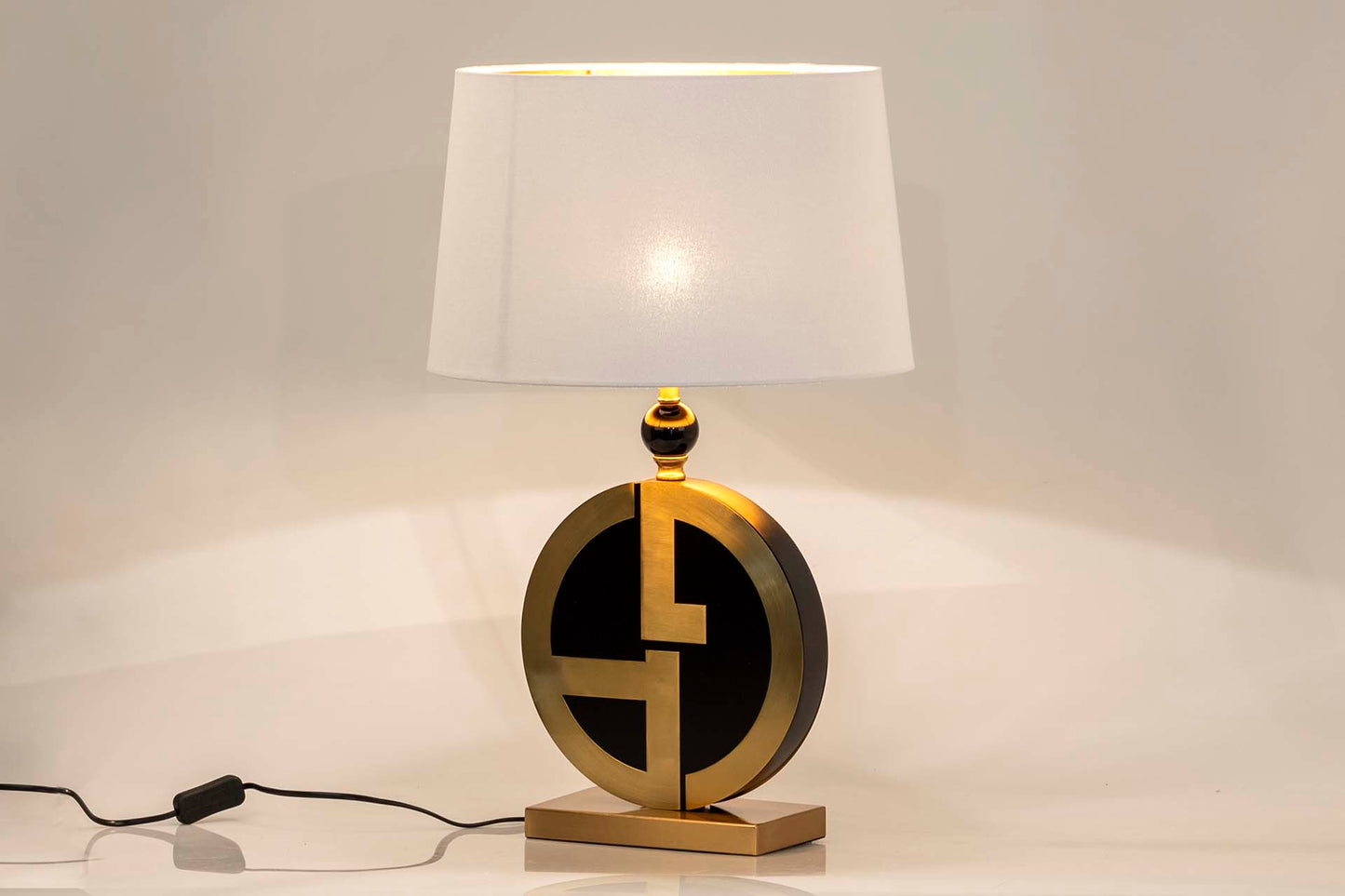 LAMPADA DA TAVOLO METALLO DORATO