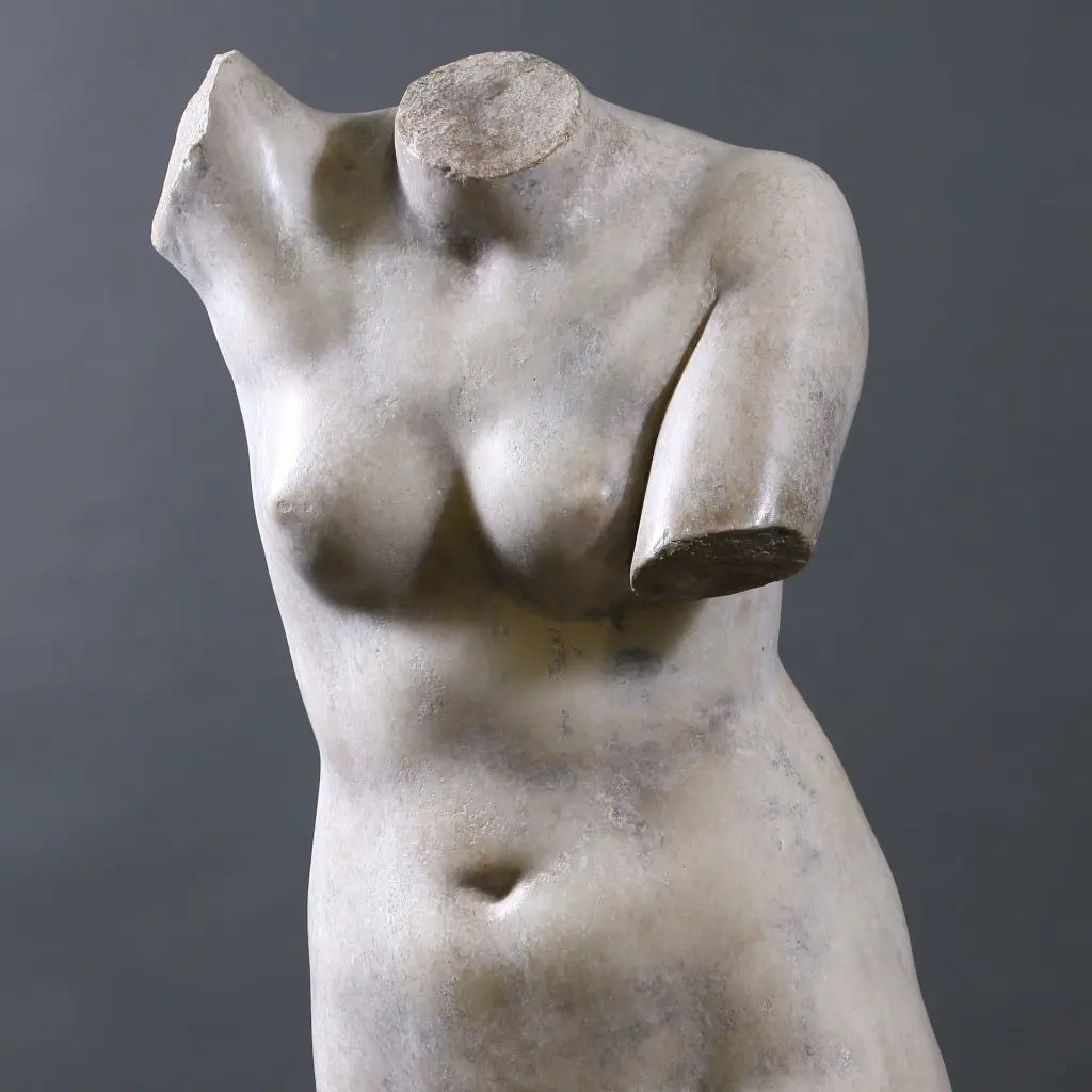 SCULTURA NUDA DI VENERE