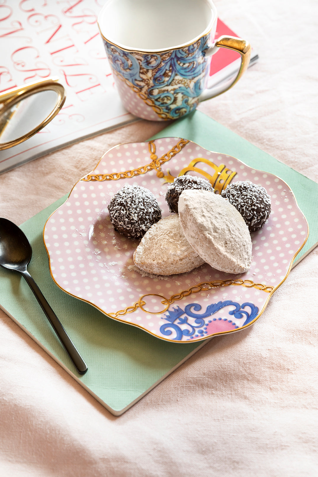 SET 2 TAZZE THE TREND