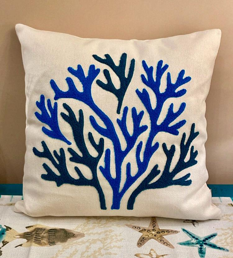 Coussin Corail Bleu