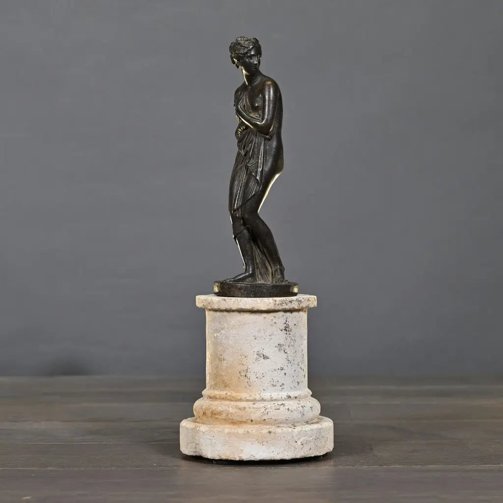 PICCOLA VENERE DRAPPEGGIATA