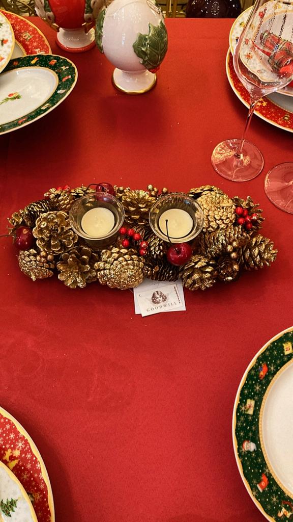 Pine cone centerpiece