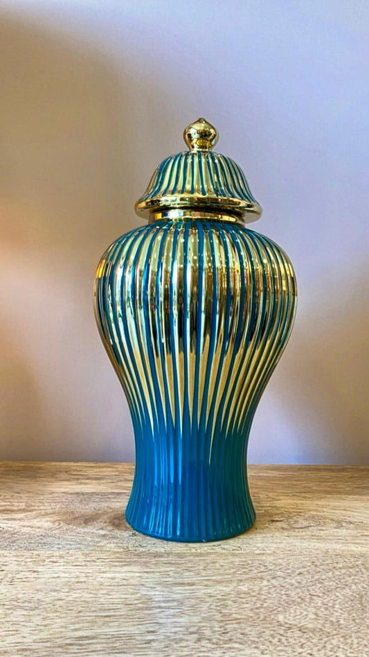 POTICHE IN CERAMICA VERDE LINEE ORO MEDIO